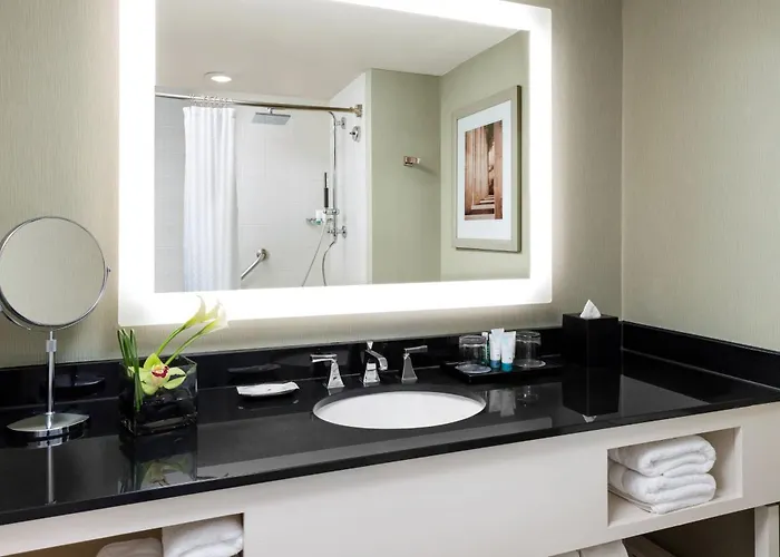 The Westin Arlington Hotel